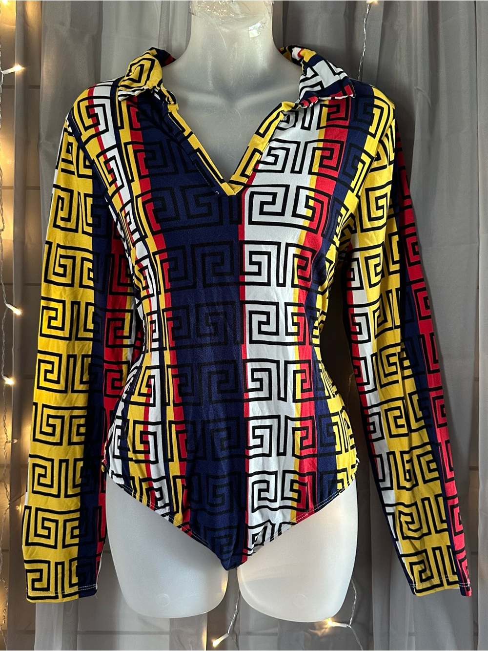 Ups & Downs multicolor geometric print collared long sleeve bodysuit Sz XL